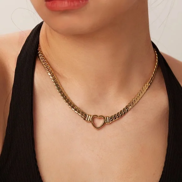Waterproof heart snake gold plated necklace - Picture 5 of 5